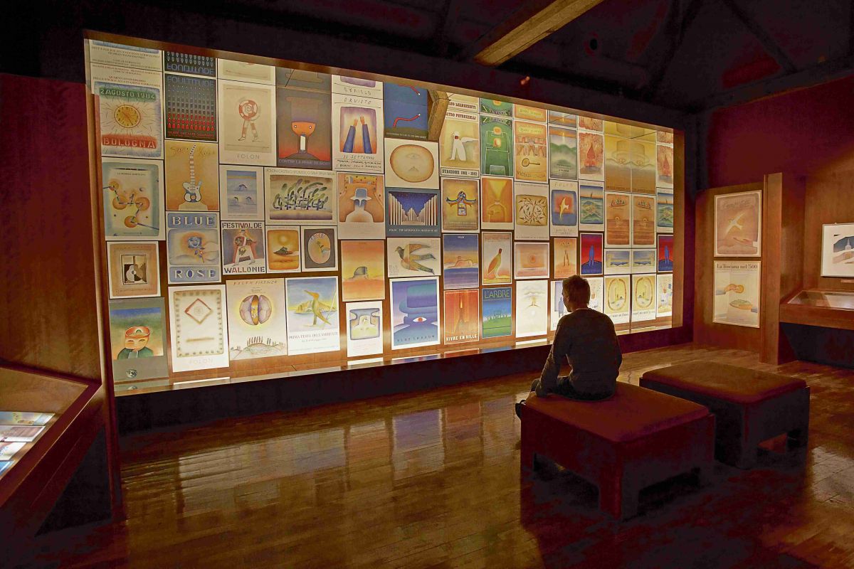Fondation Folon – Mur d'affiches.